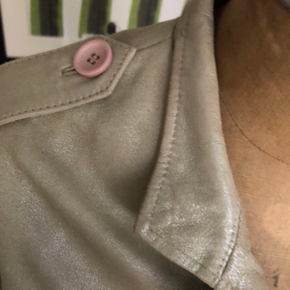 Jacket - Picture 3 of 4